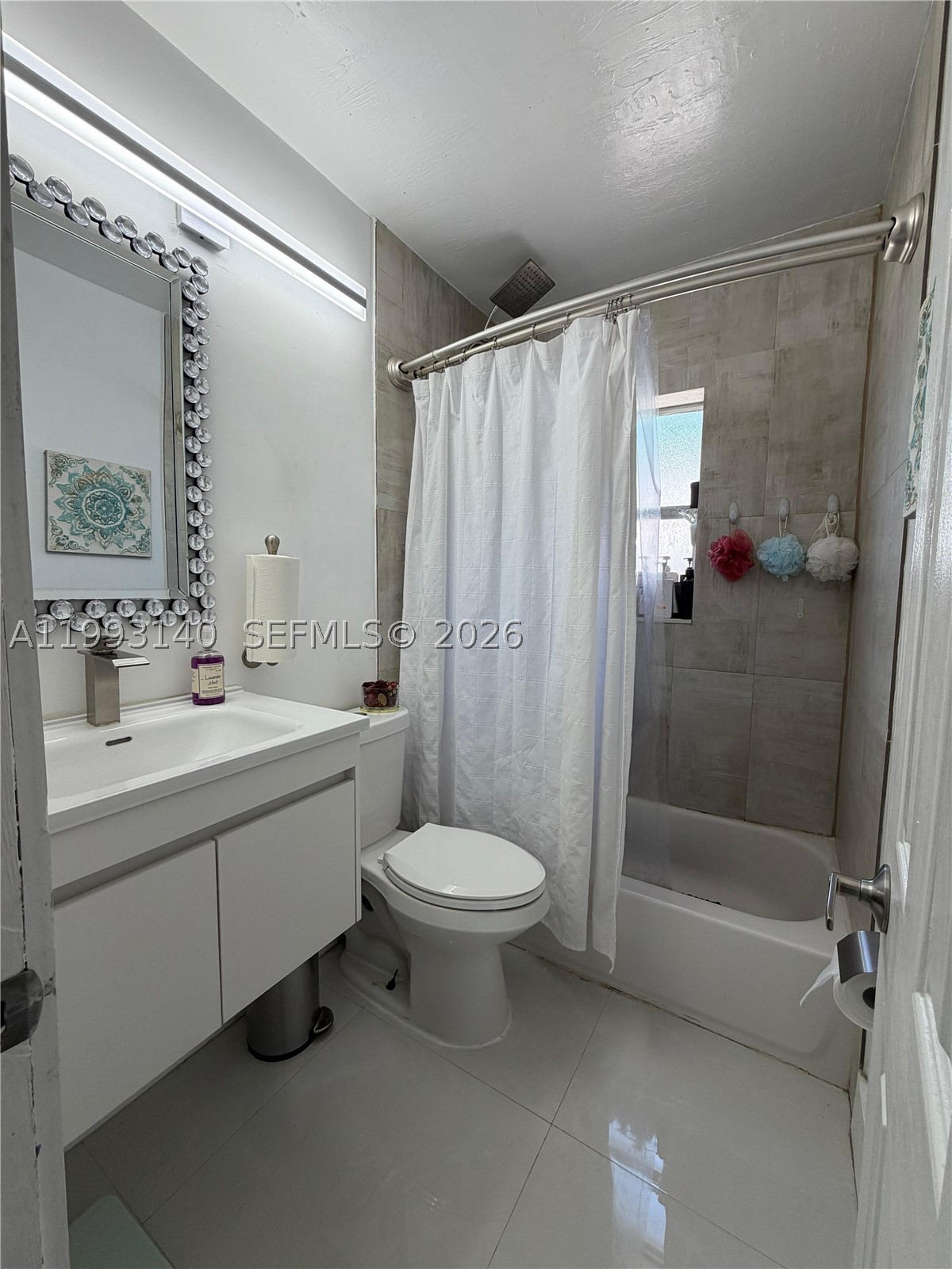 RICHMOND HEIGHTS - Residential