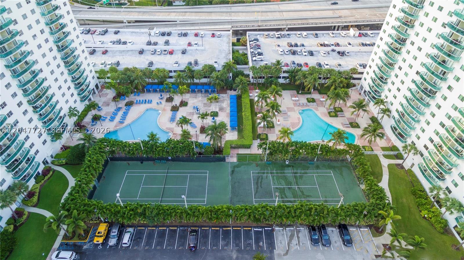 OCEANVIEW BUILDING B COND - Residential