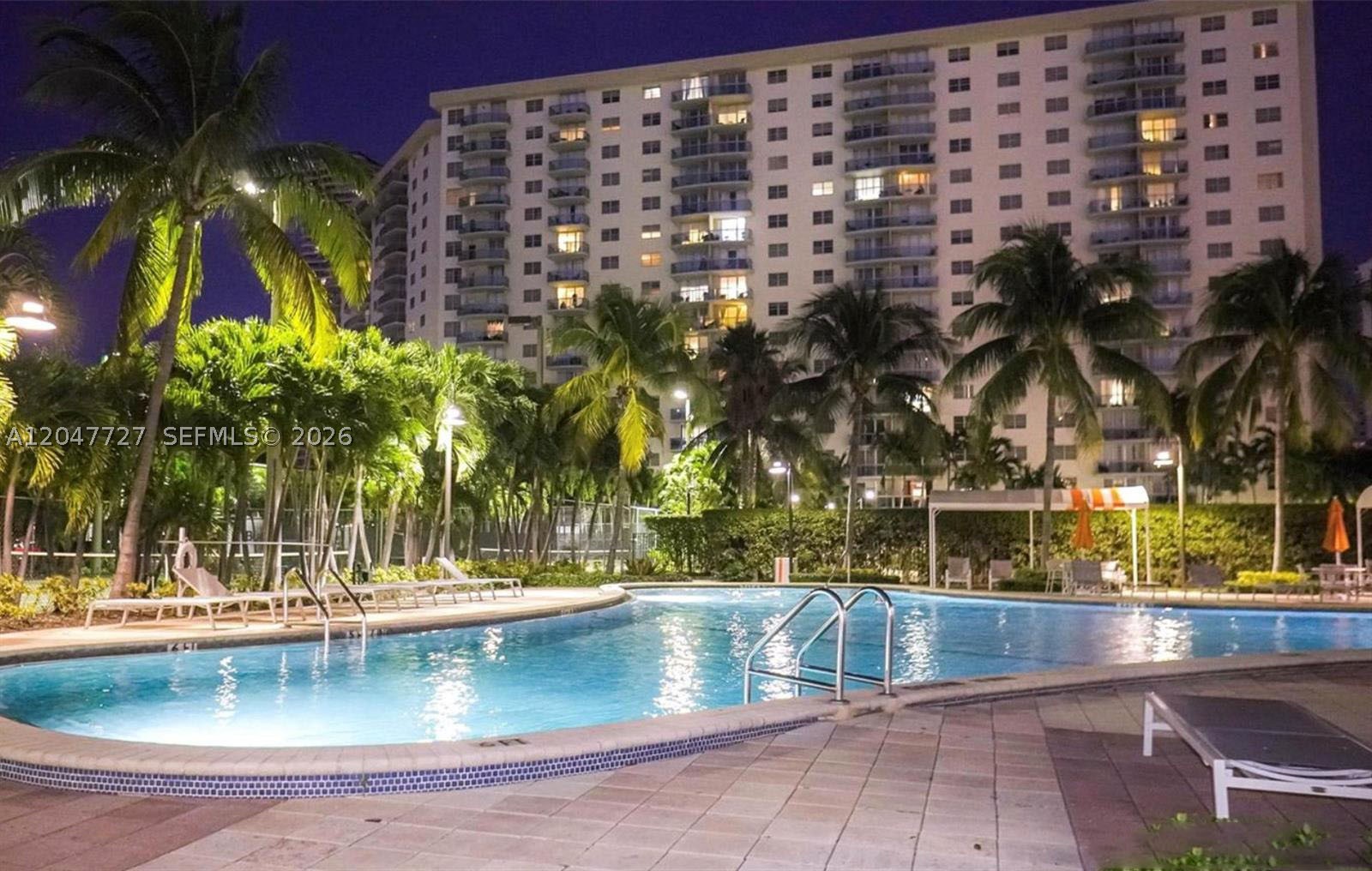 OCEANVIEW BUILDING B COND - Residential