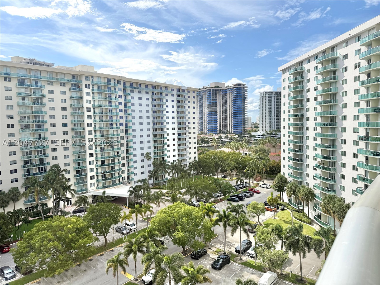 OCEANVIEW BUILDING B COND - Residential
