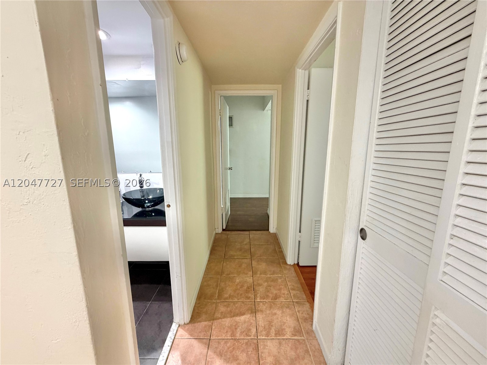 OCEANVIEW BUILDING B COND - Residential