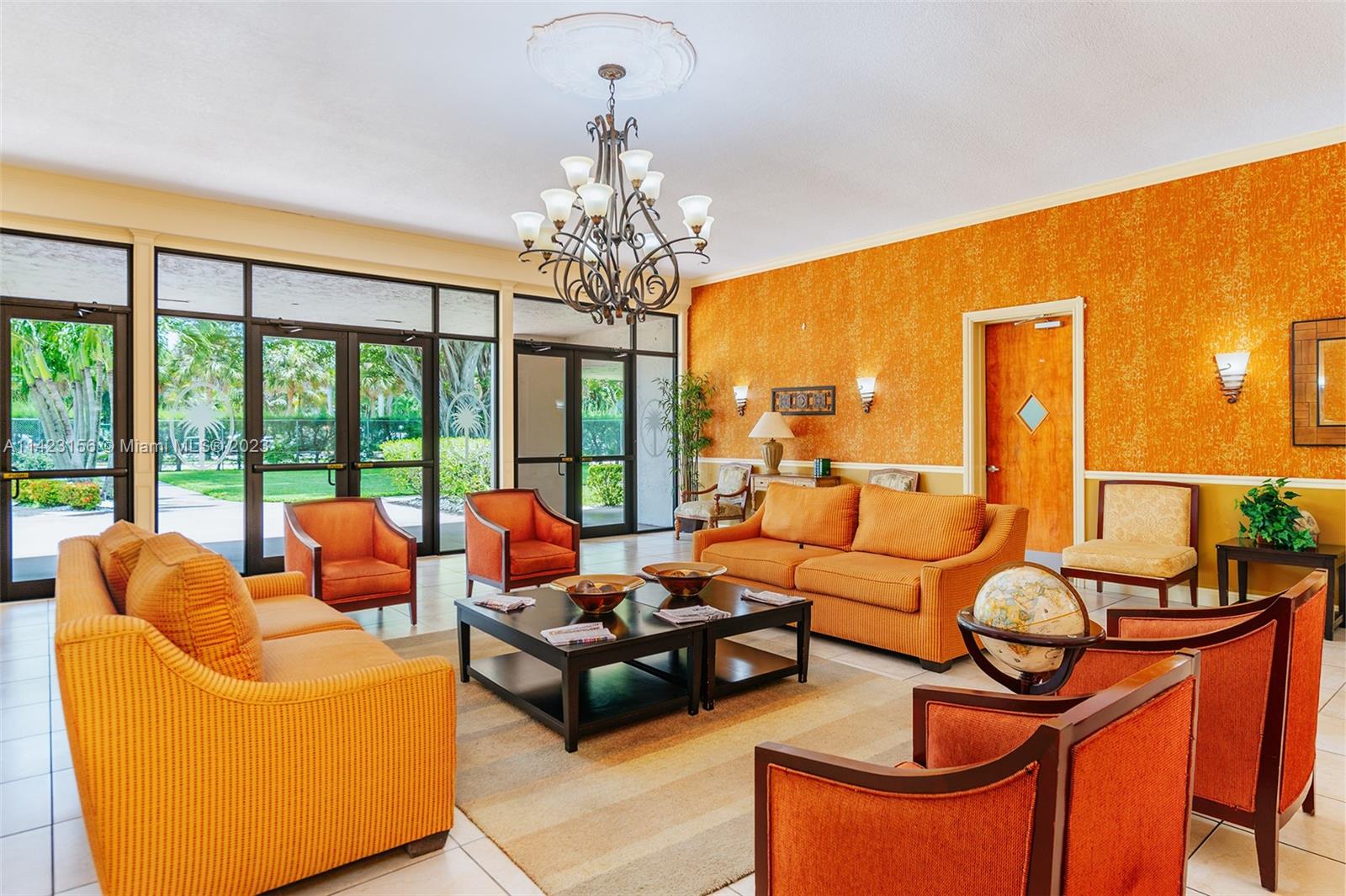 LAKESIDE VILLAGE CONDO 10 - Residential