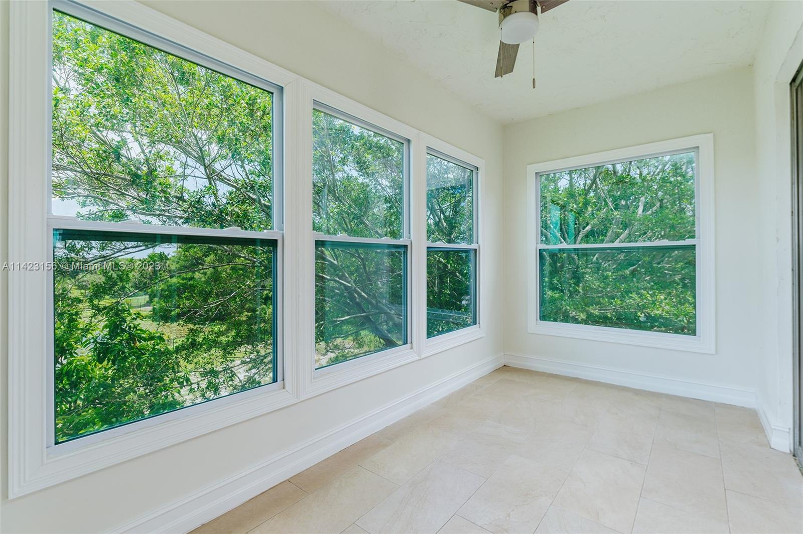 LAKESIDE VILLAGE CONDO 10 - Residential