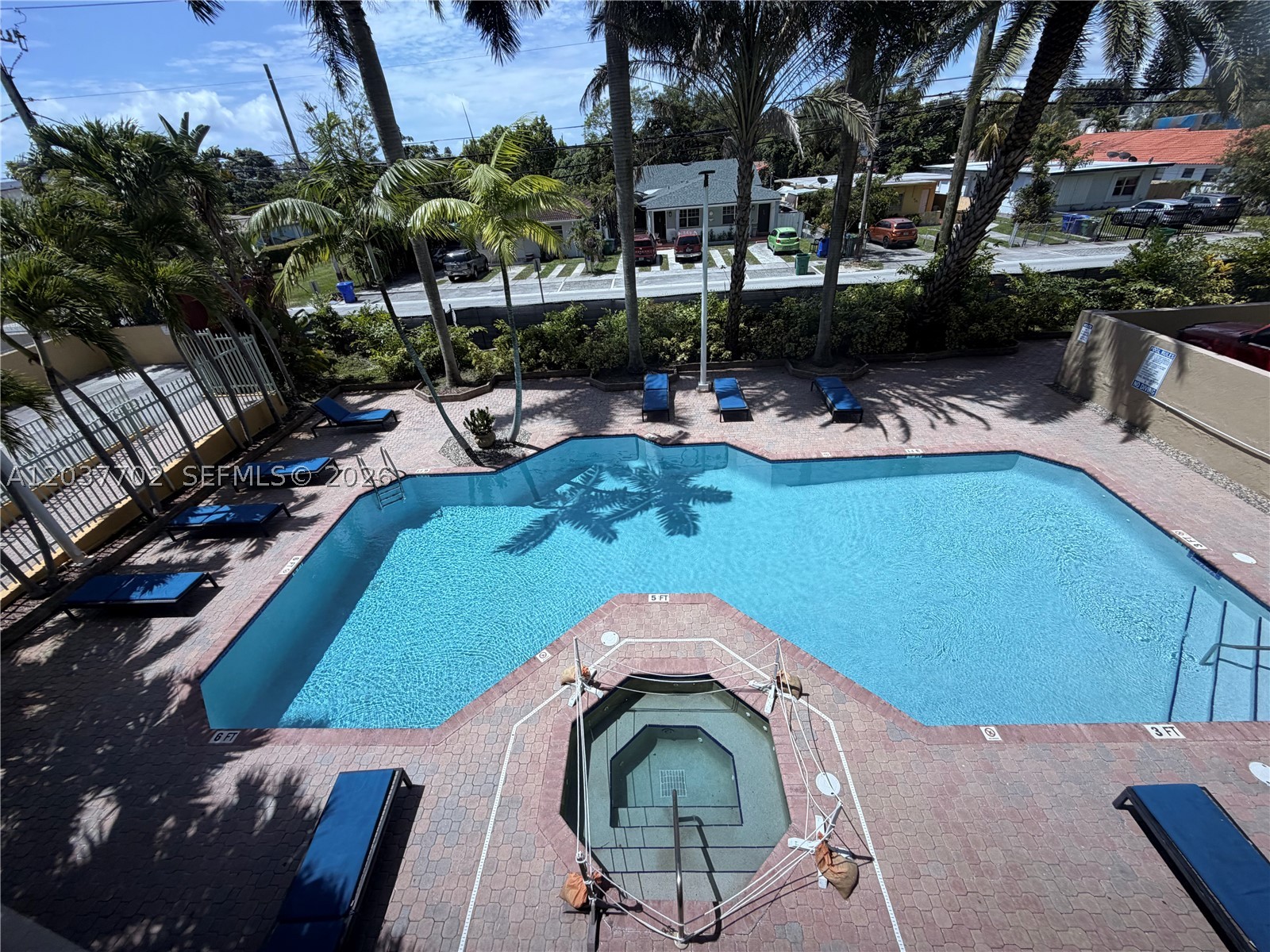 CORAL PLAZA OF MIAMI COND - Residential Lease
