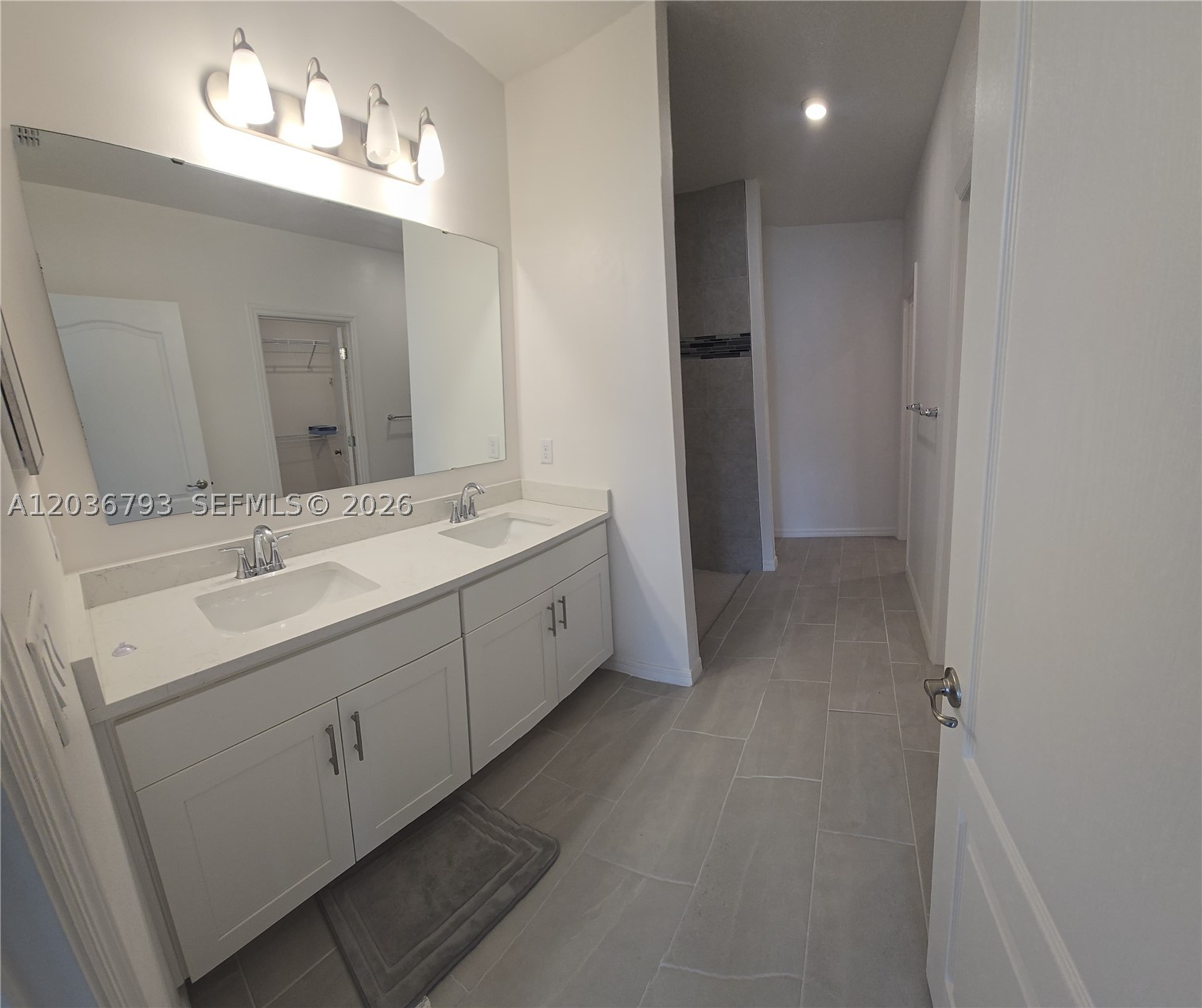 VERANO SOUTH PUD 1 - POD - Residential Lease