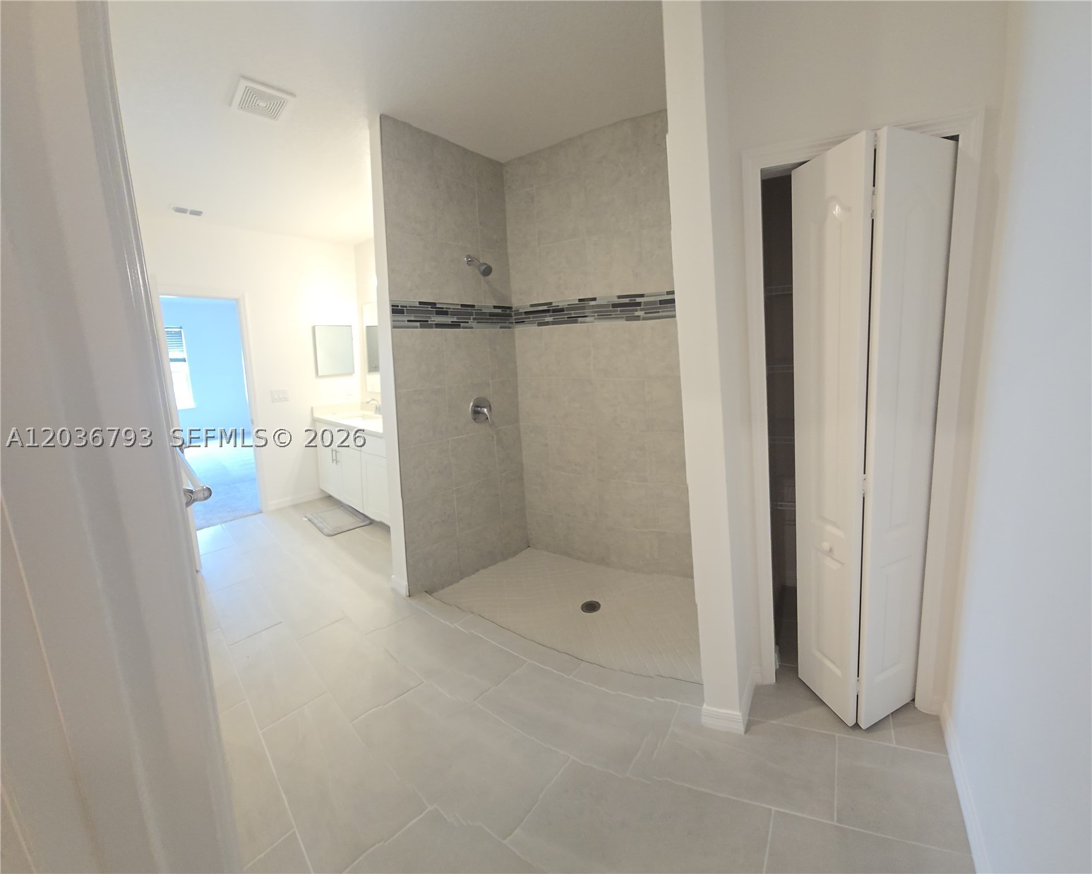 VERANO SOUTH PUD 1 - POD - Residential Lease