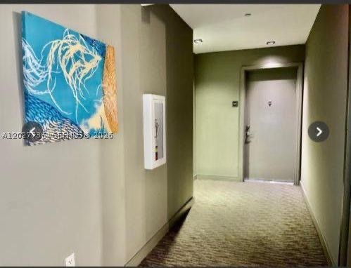 1/1 unit at the beautiful building The Plaza at Brickell. All amenities, pool, gym Social room, Business Center. Valet Parking 24 hours, Near City Center, Restaurants. Amazing City view and more!