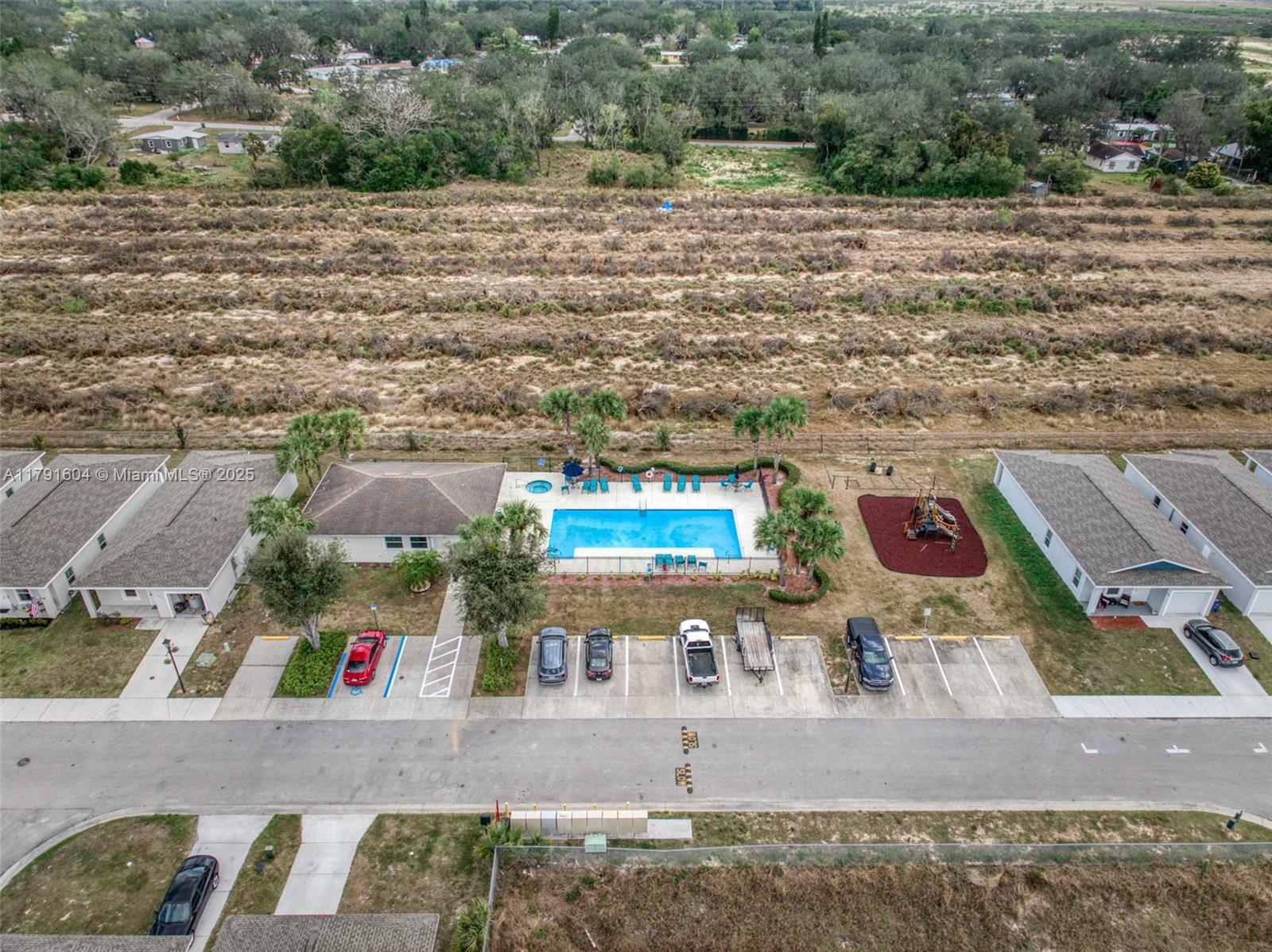Las Villas at Kenilworth - Residential
