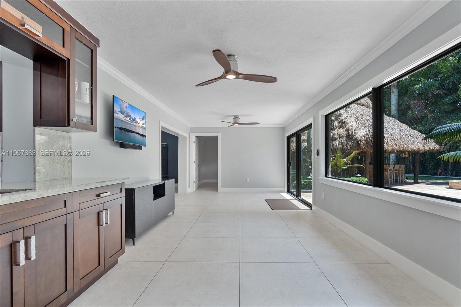 KINGS GROVE - Residential