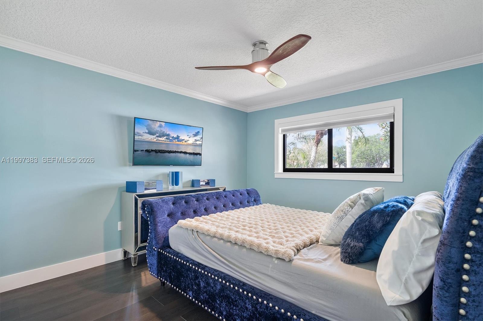 KINGS GROVE - Residential