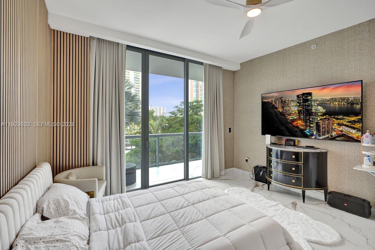 ECHO CONDO - Residential