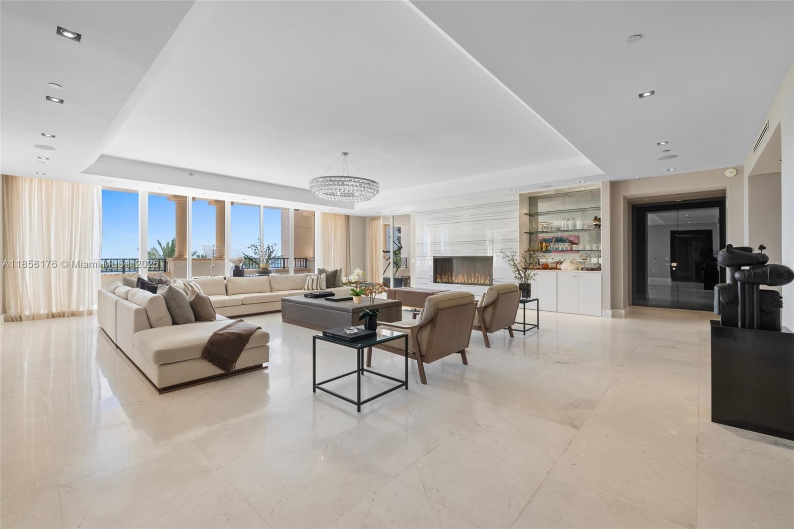 PALAZZO DEL MARE AT FISHER - Residential