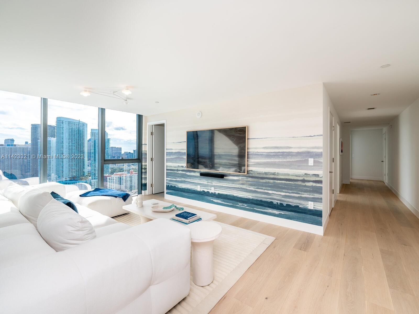 Elysee Miami - Residential Lease