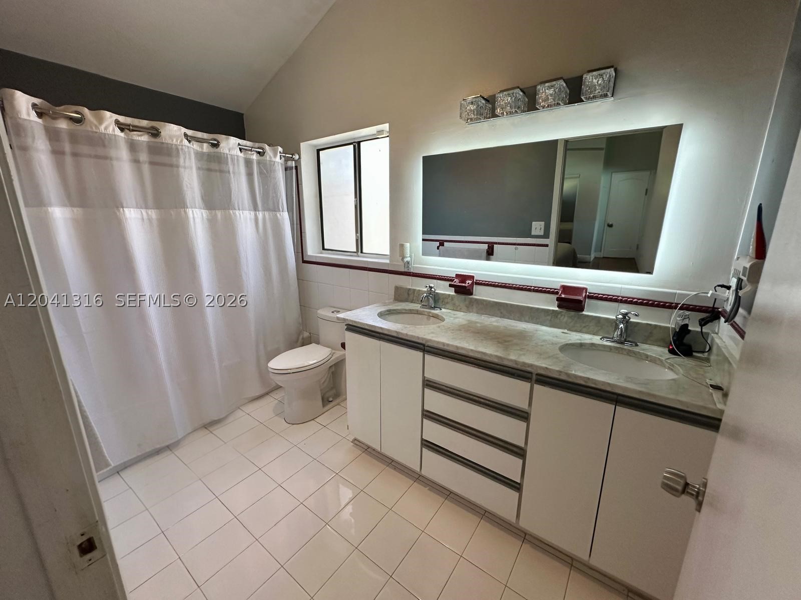 CUTLER RIDGE SEC 7 - Residential