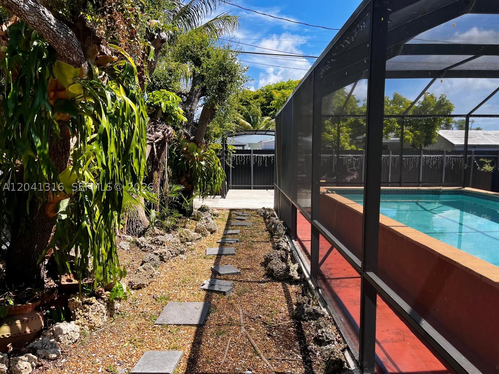 CUTLER RIDGE SEC 7 - Residential