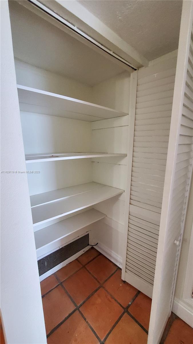 VILLA BAY VISTA CONDO - Residential