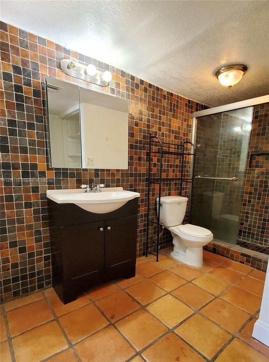 VILLA BAY VISTA CONDO - Residential