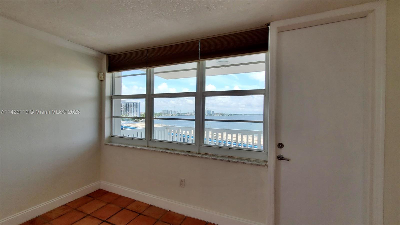 VILLA BAY VISTA CONDO - Residential