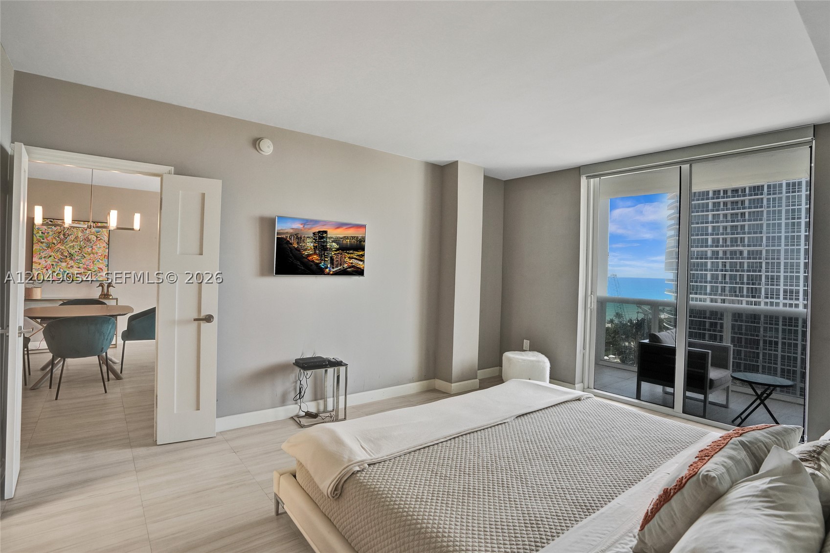 HARBOUR HOUSE - Residential