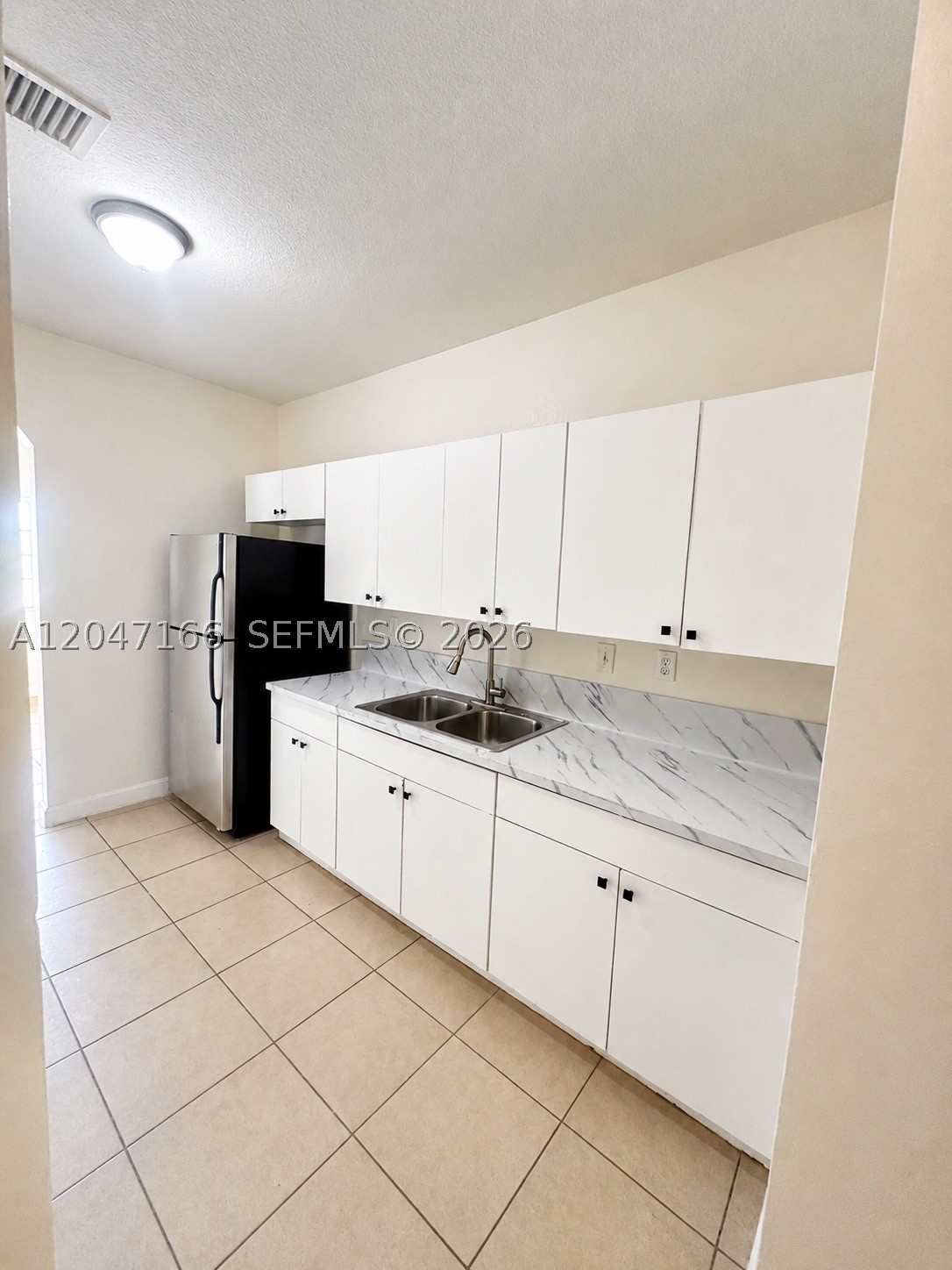 SUNNY HAVEN - Residential Lease