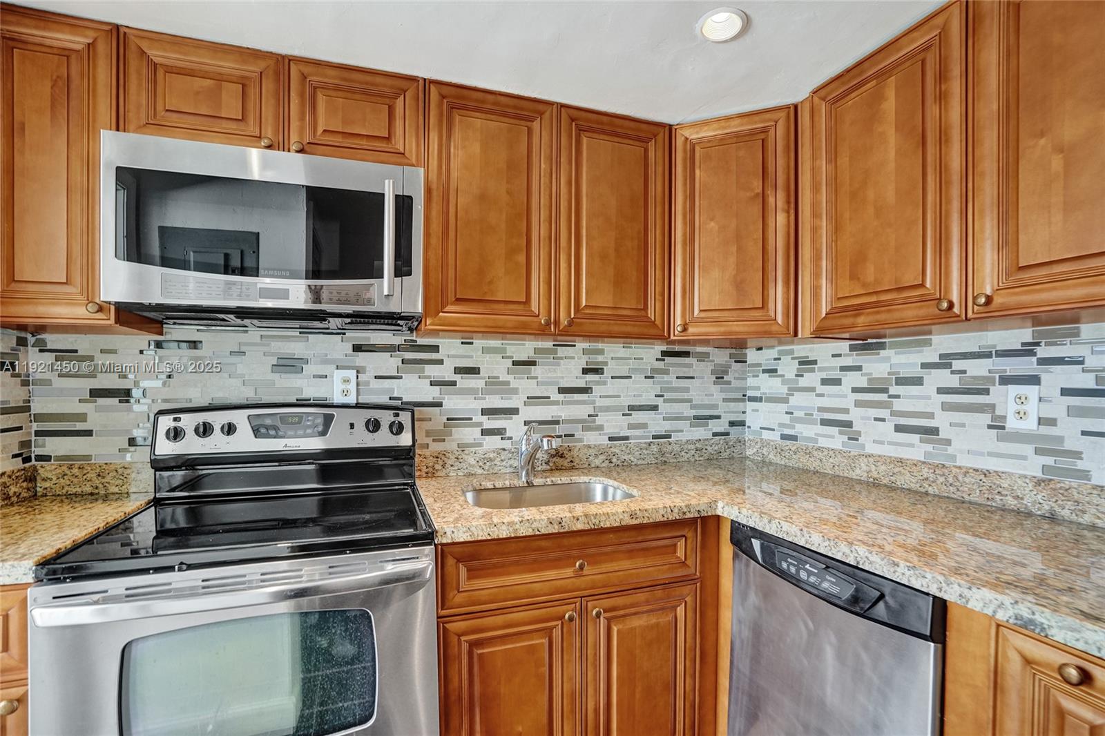 HARBOR VIEW APTS CONDO - Residential