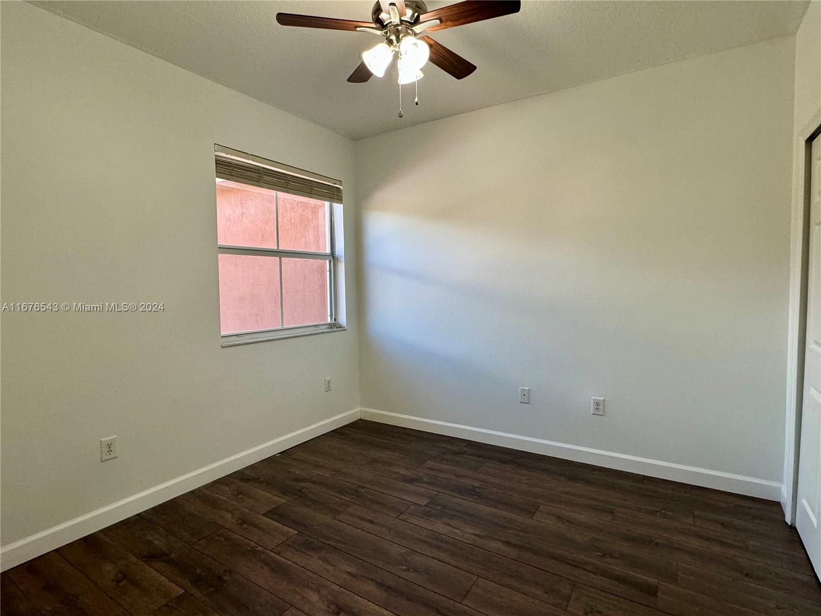 EGRET LAKES ESTATES SEC 4 - Residential Lease