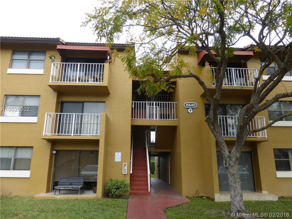 The Courts At Kendall Con - Residential Lease