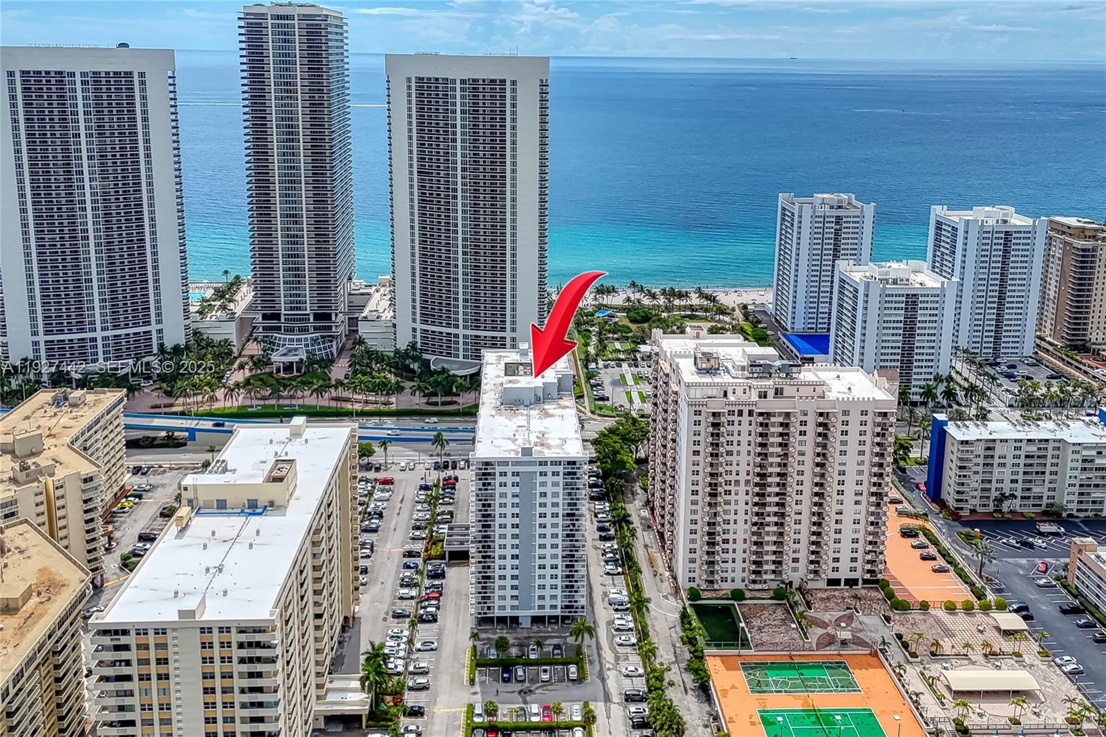 This bright and comfortable residence offers the perfect coastal lifestyle — just steps from the ocean. The unit features a spacious living room, a stylish bedroom, a large functional kitchen, and an updated bathroom. A brand-new air conditioning system has recently been installed, adding comfort and efficiency.
Residents enjoy resort-style amenities, including a heated pool, sauna, fitness center, club/social room, and direct Intracoastal access. The building offers great maintenance and security, and is conveniently located near top dining, shopping, recreation, and major transportation routes.
Community rules permit annual rentals only, subject to association approval.
This is a fantastic opportunity to own in a highly desirable, ocean-adjacent community and enjoy the best of South Florida beach living in Hallandale Beach.