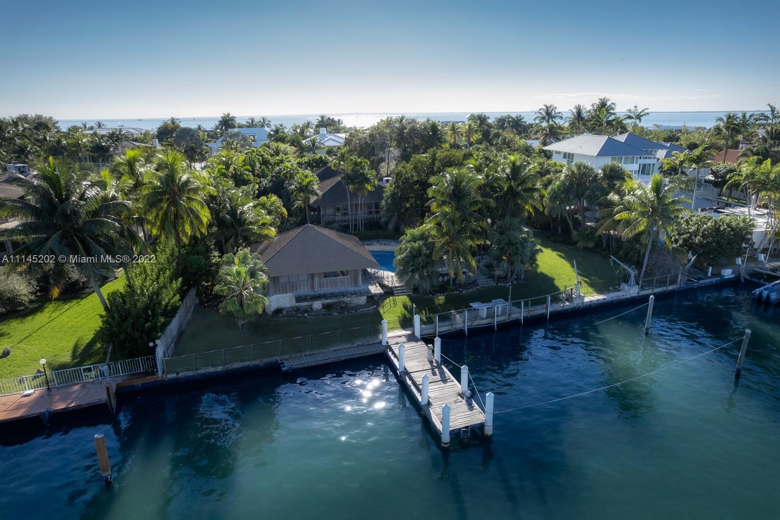 MASHTA ISLAND A REPLAT OF - Residential
