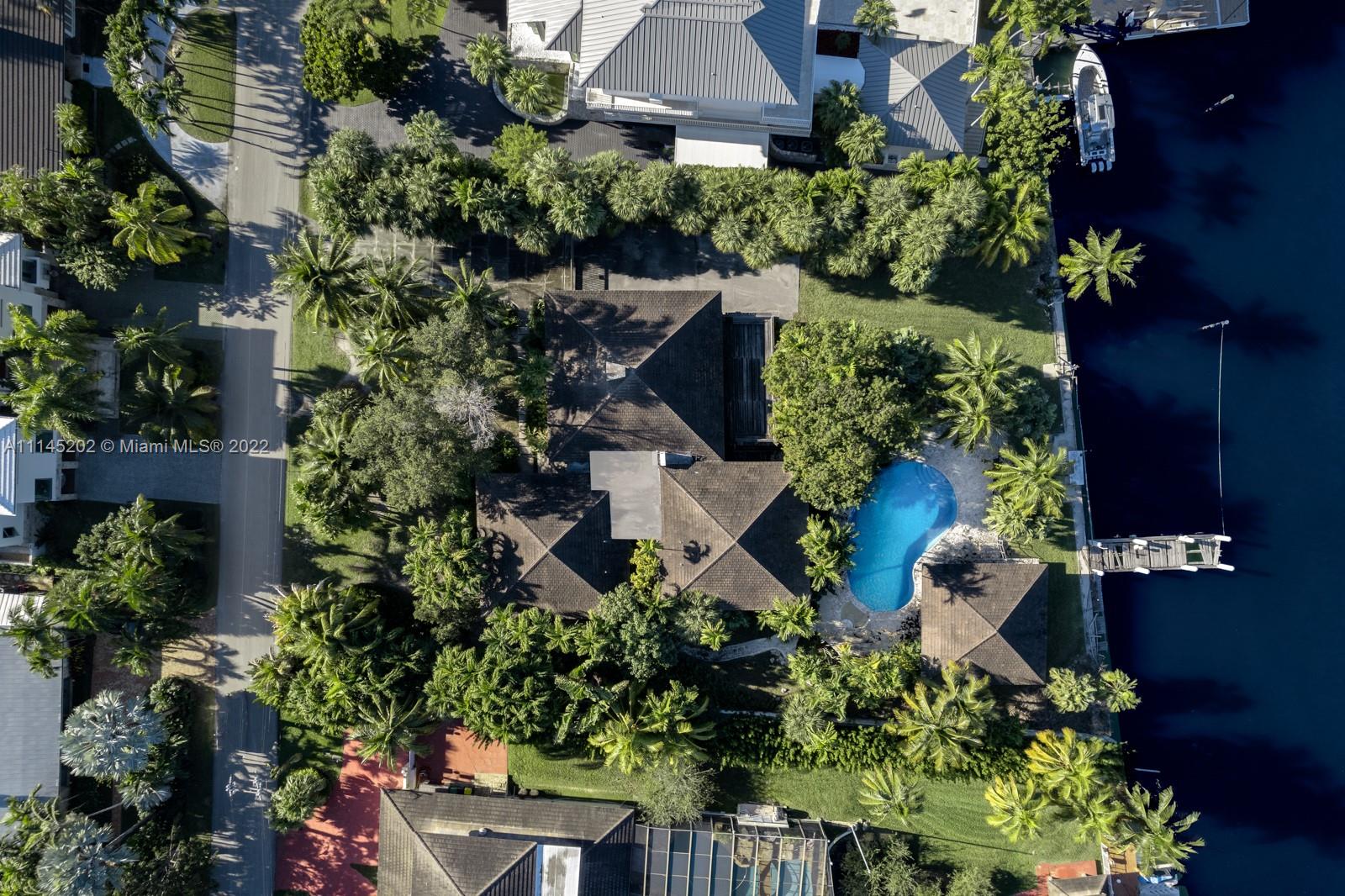 MASHTA ISLAND A REPLAT OF - Residential