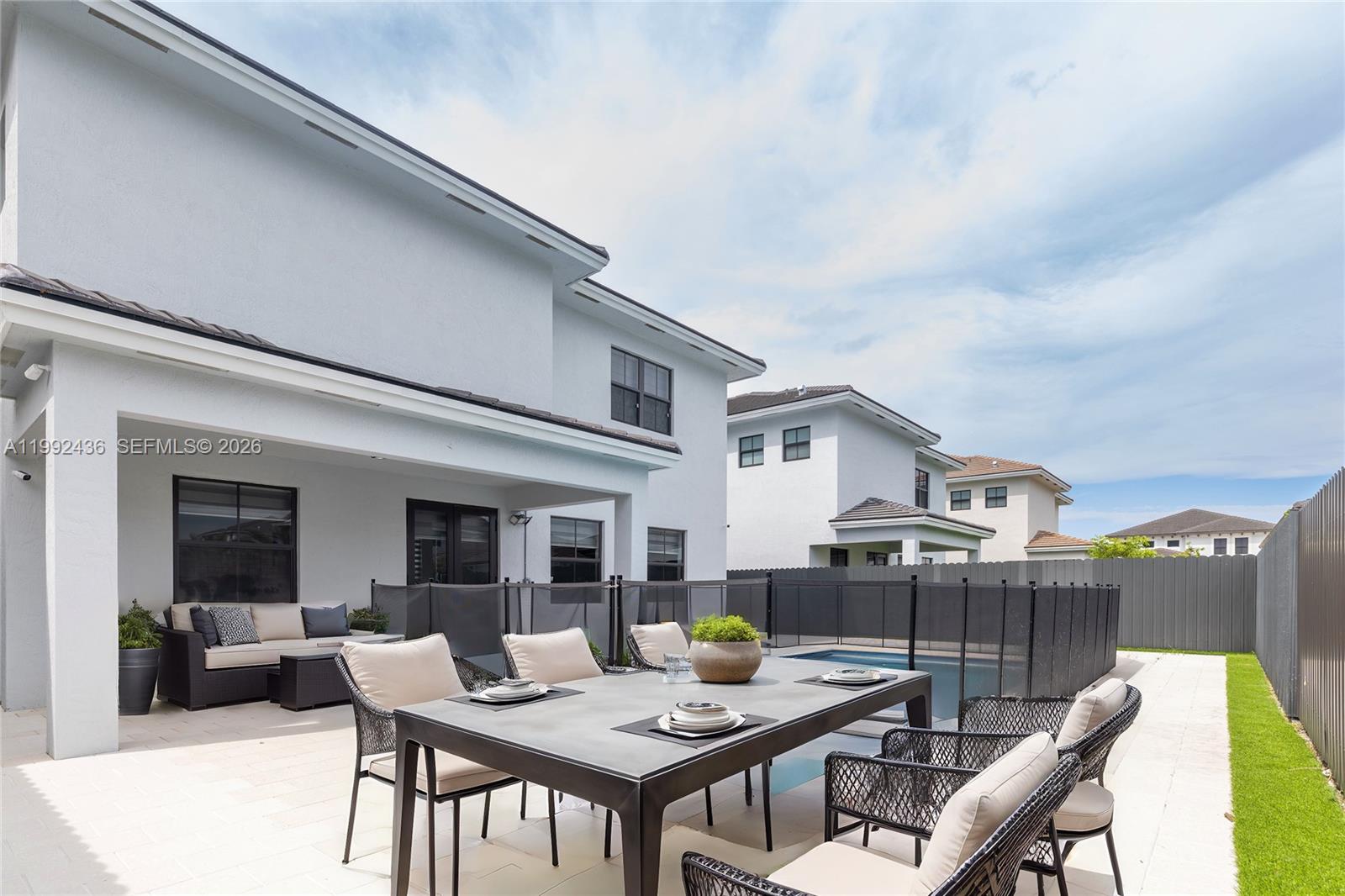 J G HEADS FARMS SUB - Residential Lease