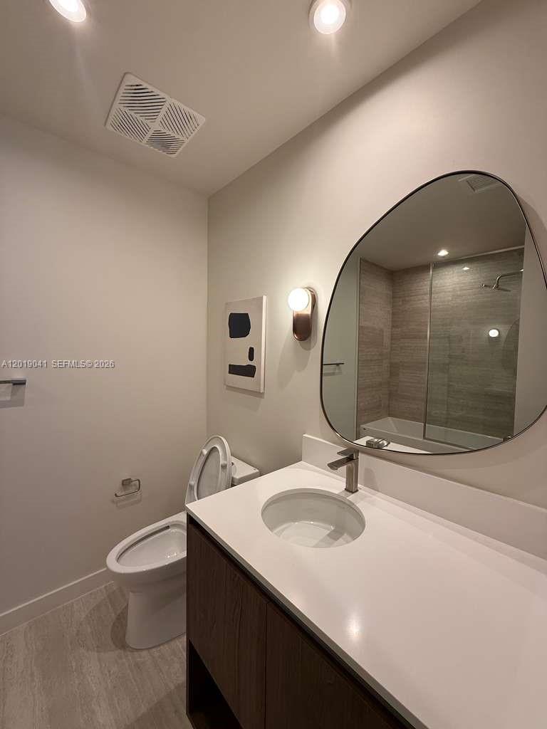 DOMUS FLATS - Residential