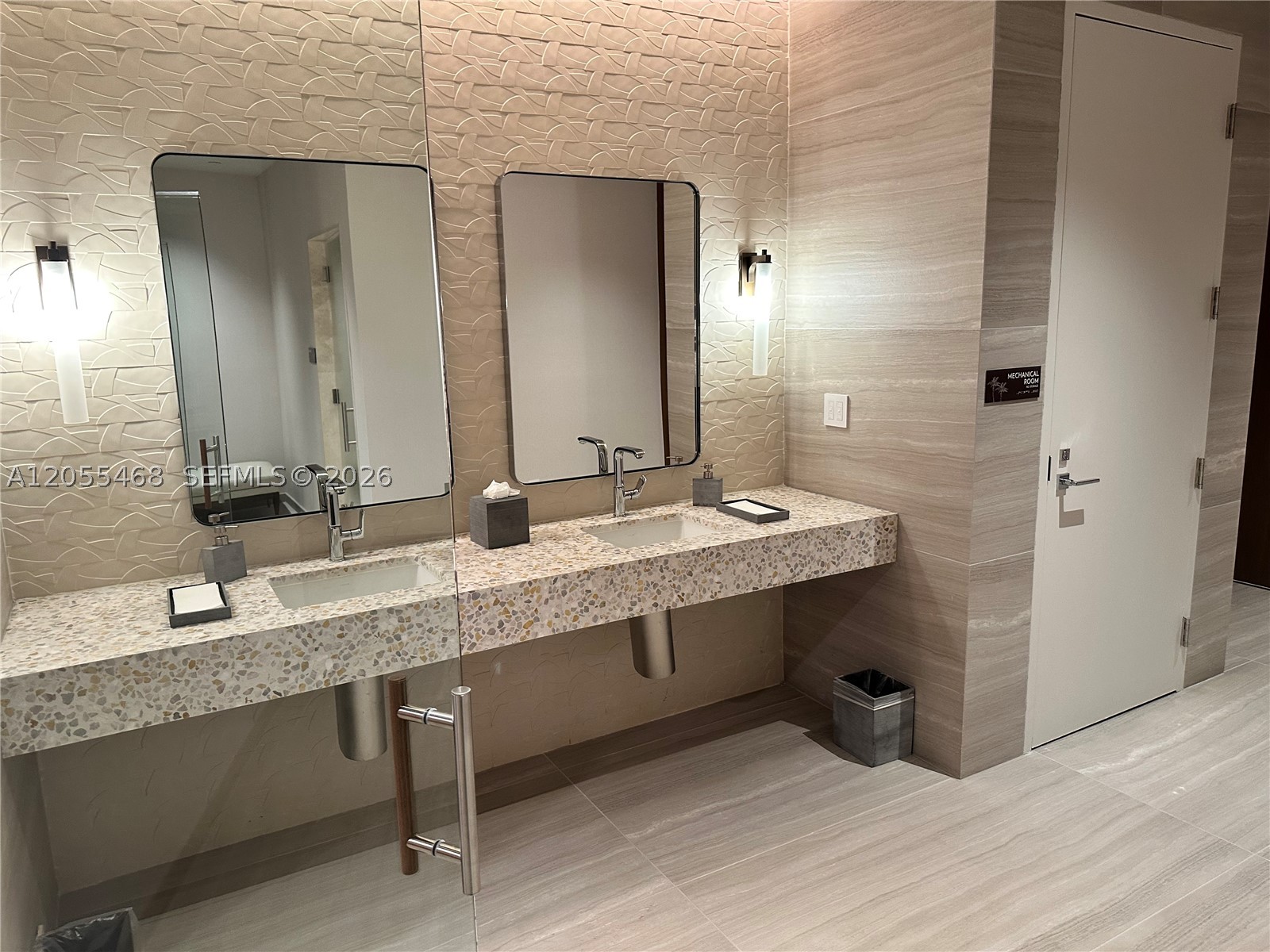 ONE PARK TOWER APT 1407 - Residential Lease