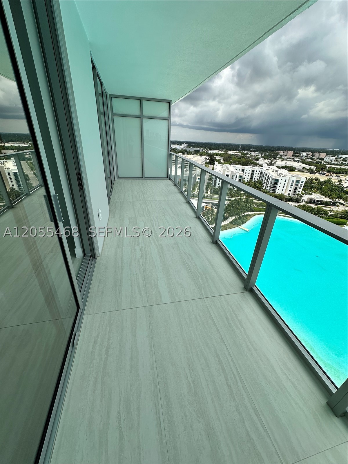ONE PARK TOWER APT 1407 - Residential Lease