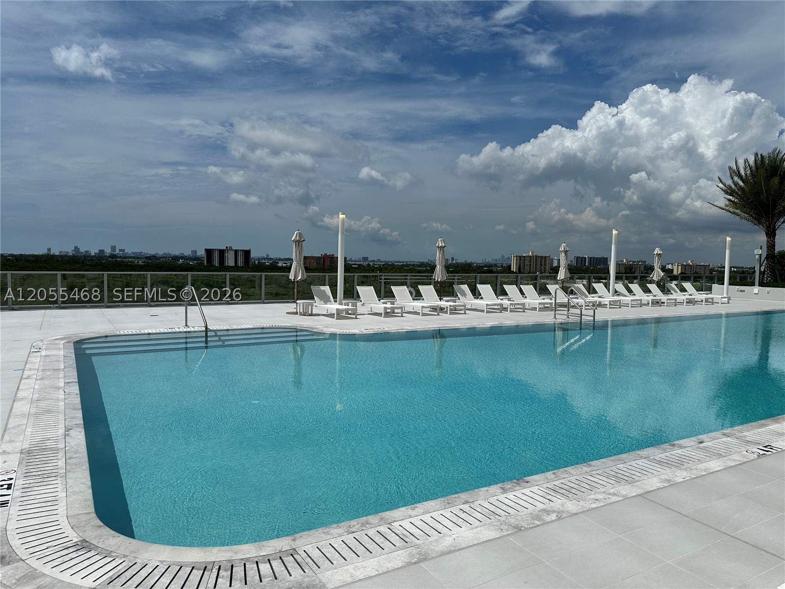 ONE PARK TOWER APT 1407 - Residential Lease