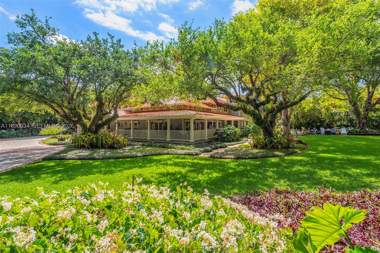 KERRWOOD OAKS - Residential