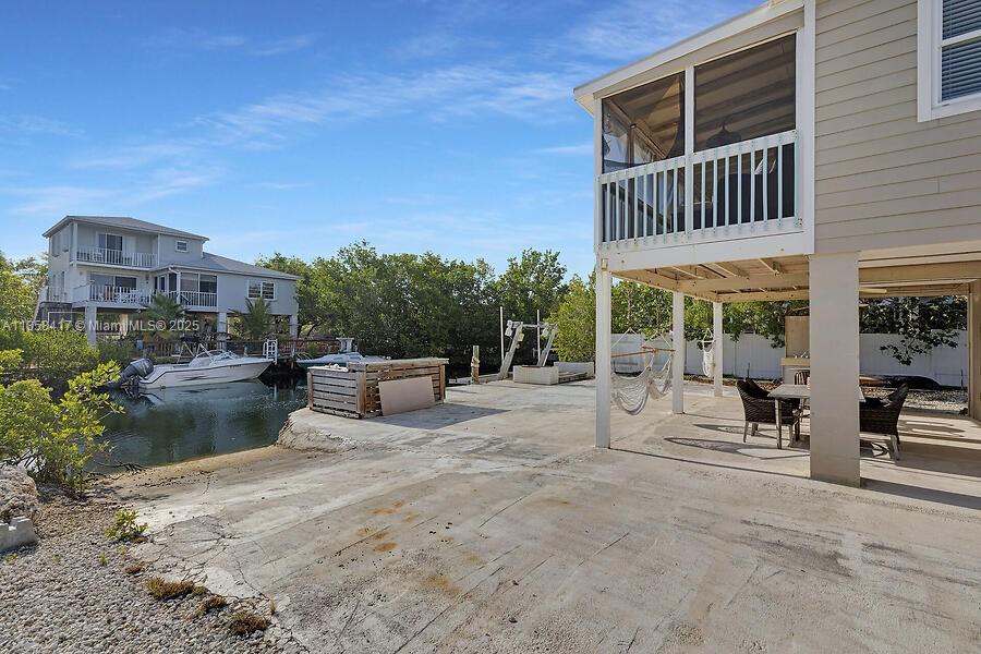 VACATION HARBOR - Residential