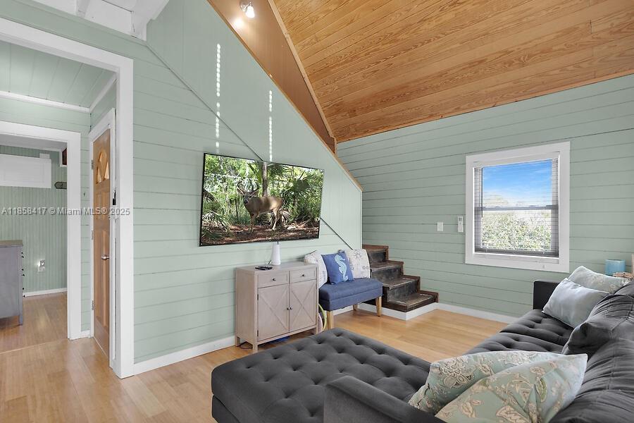 VACATION HARBOR - Residential