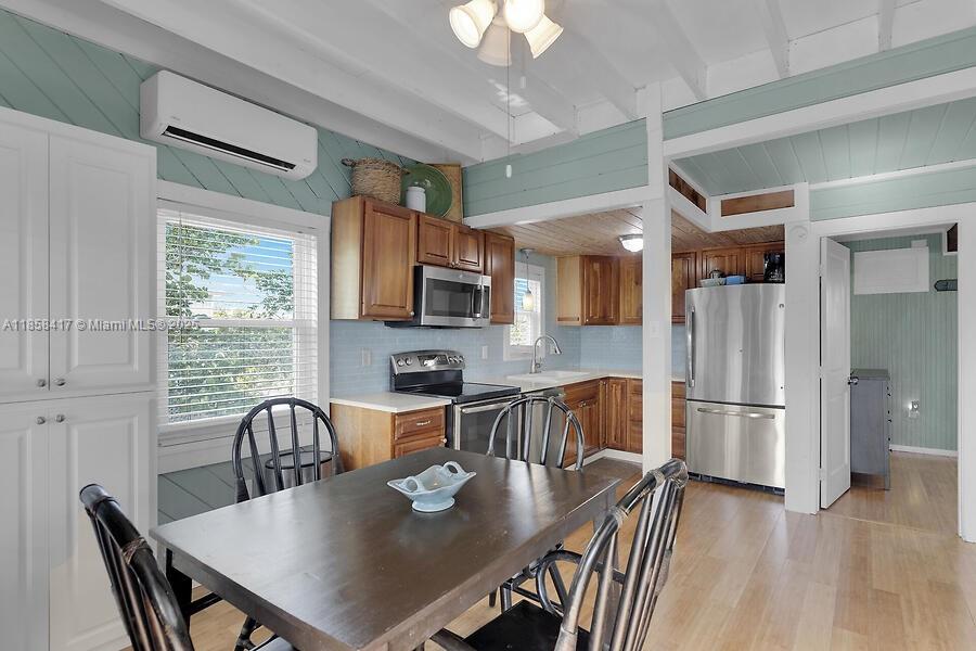 VACATION HARBOR - Residential