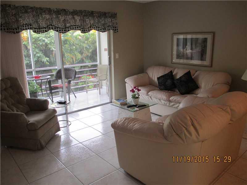 LOCATION !!  LOCATION !! 1 MILE FROM THE BEACH !! NICE 1BD/1.5 BA. ALL CERAMIC TILE.  WALKING DISTANCE TO RESTAURANT, SHOPPING, BUS, BANKS. CLOSE TO GULFSTREAM, AVENTURA MALL, AIRPORT AND  NEW  MARGARITAVILLE.   HOPA 55 + COMMUNITY. RENTAL  ALLOWED AFTER  1 YEAR AND 2 TIME IN LIFETIME. FIRPTA AFFIDAVIT MUST BY SIGN BY BUYER.