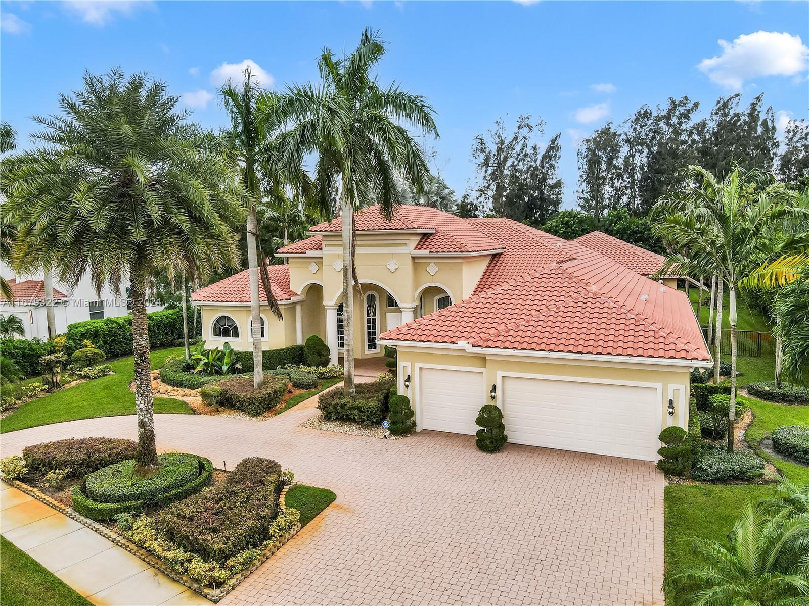 KAPOK GROVE ESTATES - Residential