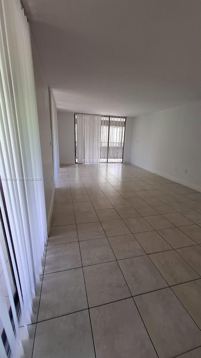 PARKWAY GROVE CONDO PART - Residential Lease