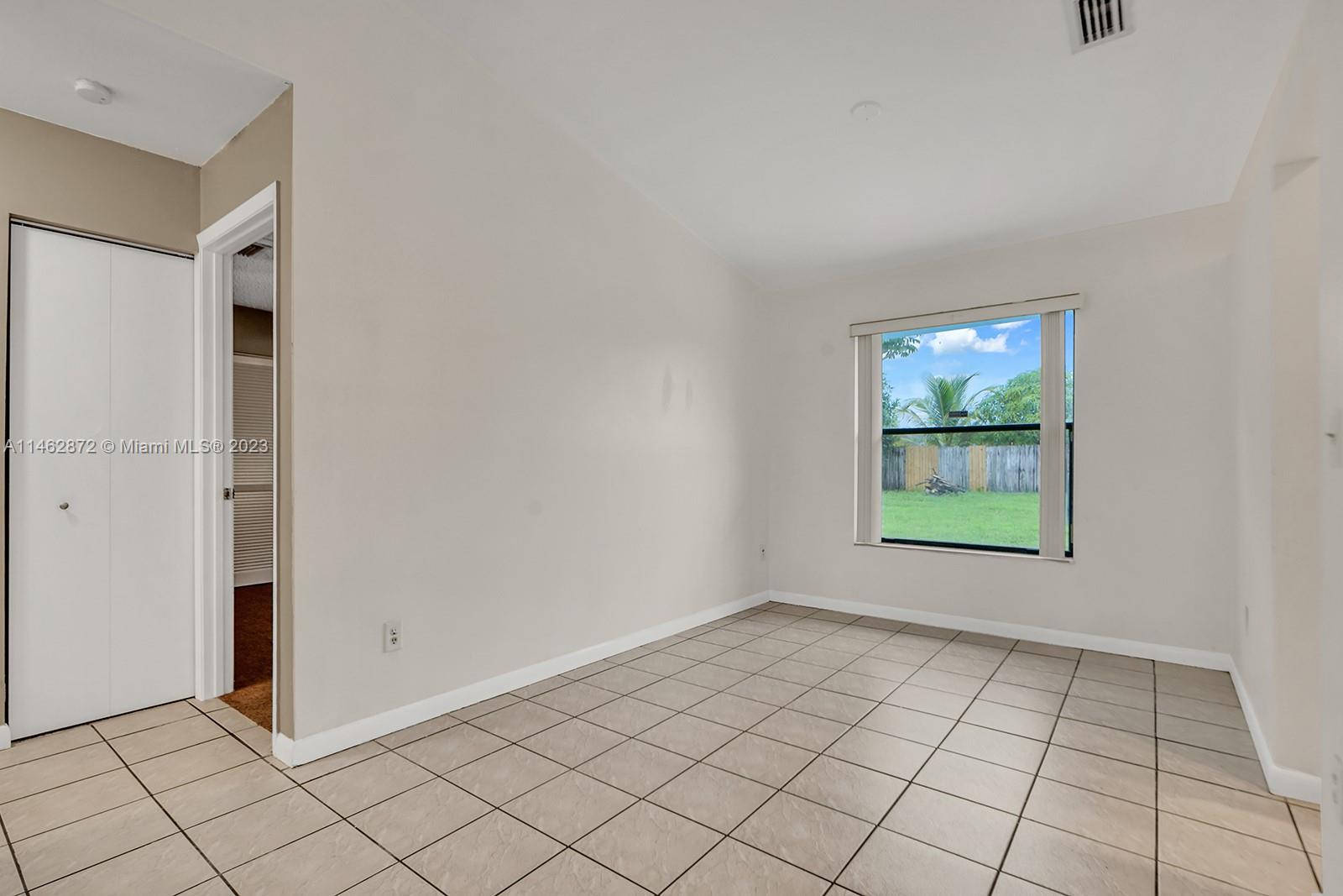 LA MANCHA 2 - Residential Lease