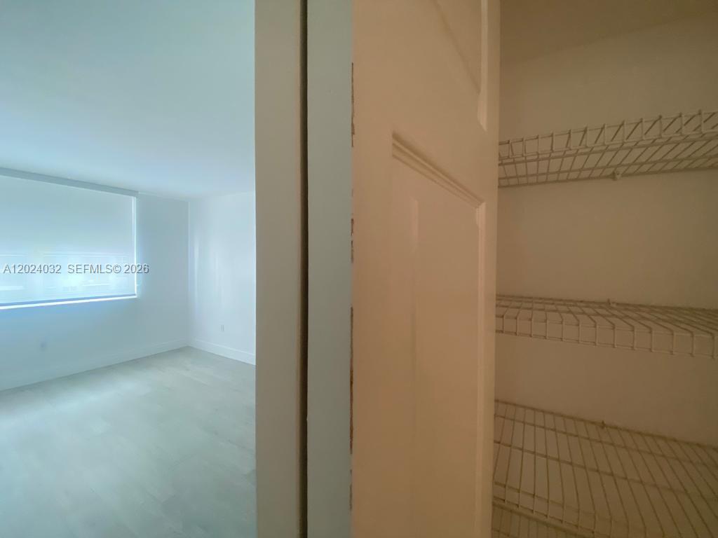 THE MARK ON BRICKELL COND - Residential