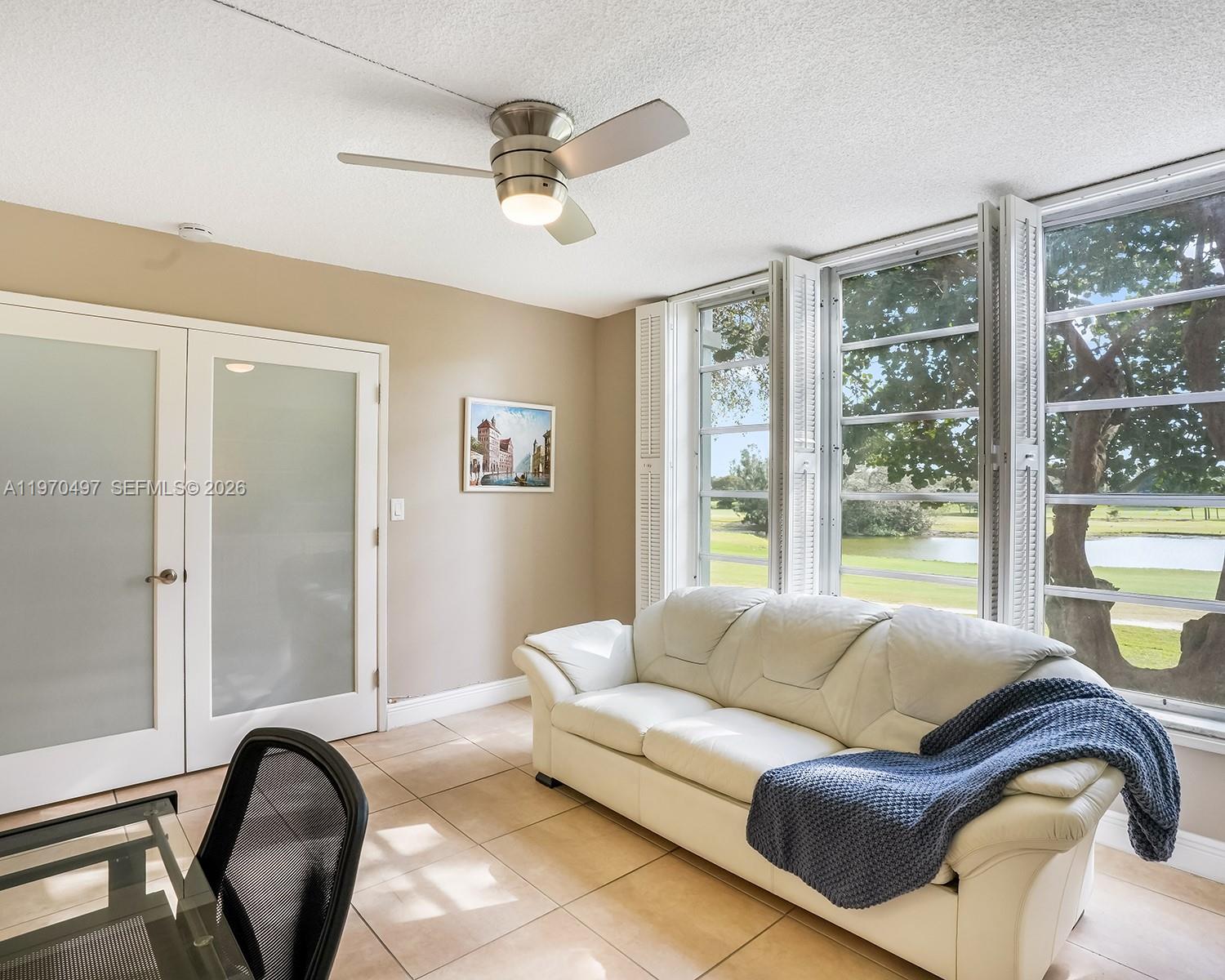 NO 22 PALM-AIRE COUNTRY C - Residential