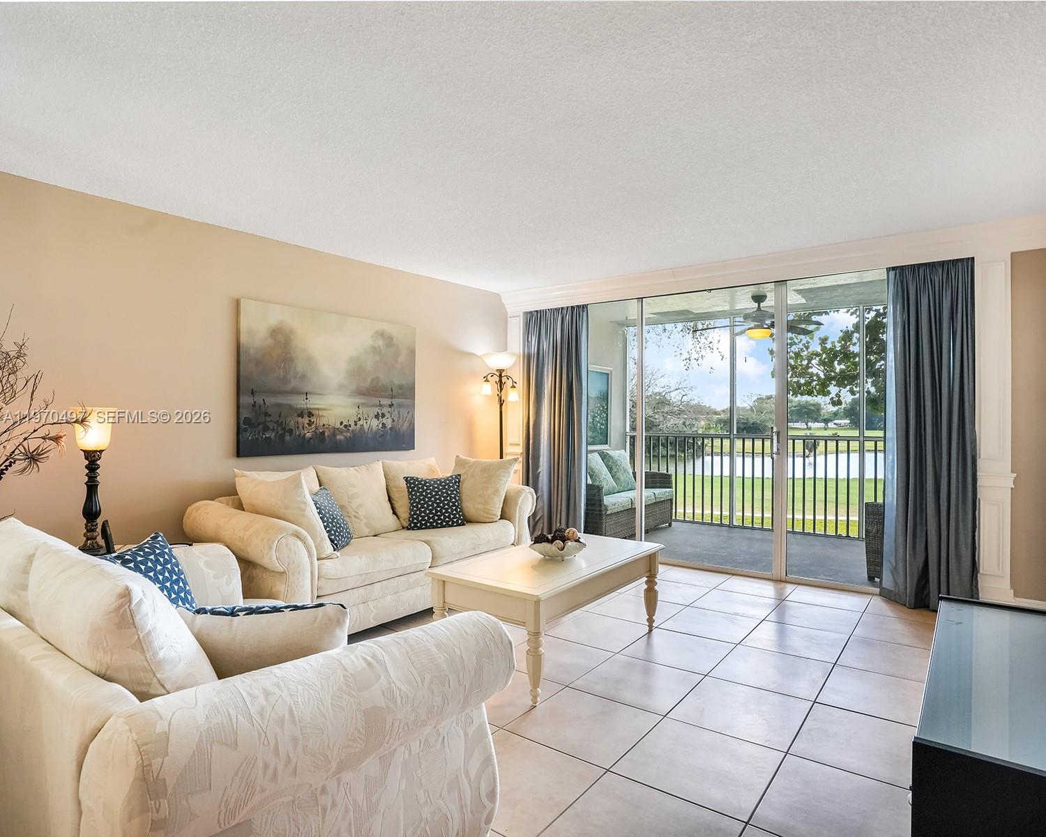 NO 22 PALM-AIRE COUNTRY C - Residential