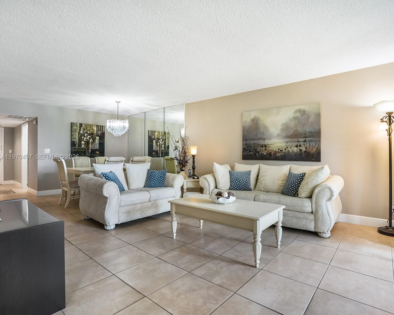 NO 22 PALM-AIRE COUNTRY C - Residential