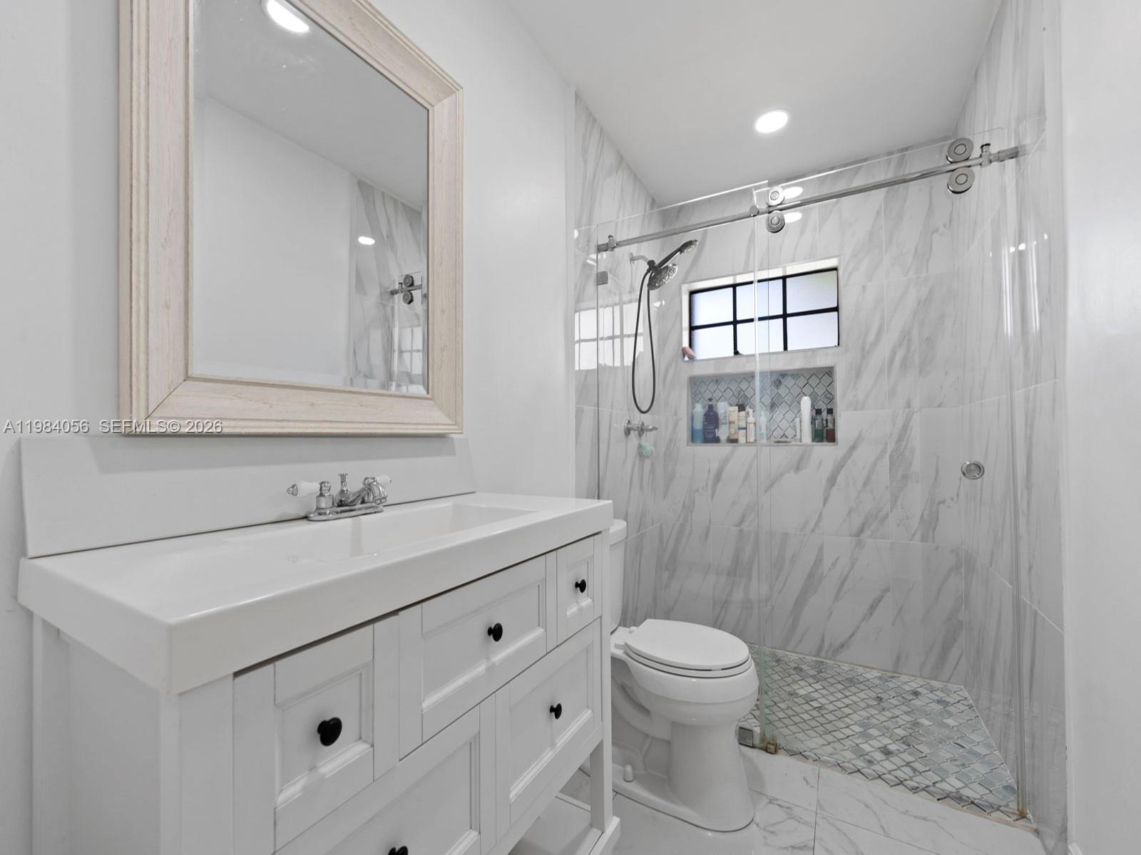 SOUTH CORAL HOMES SEC 2 - Residential