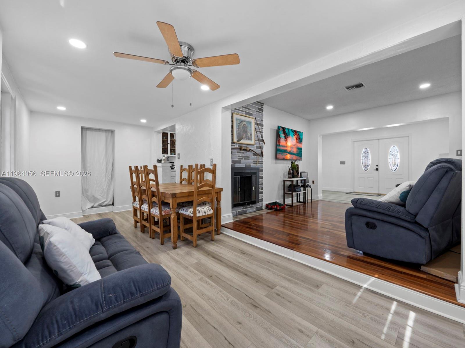 SOUTH CORAL HOMES SEC 2 - Residential