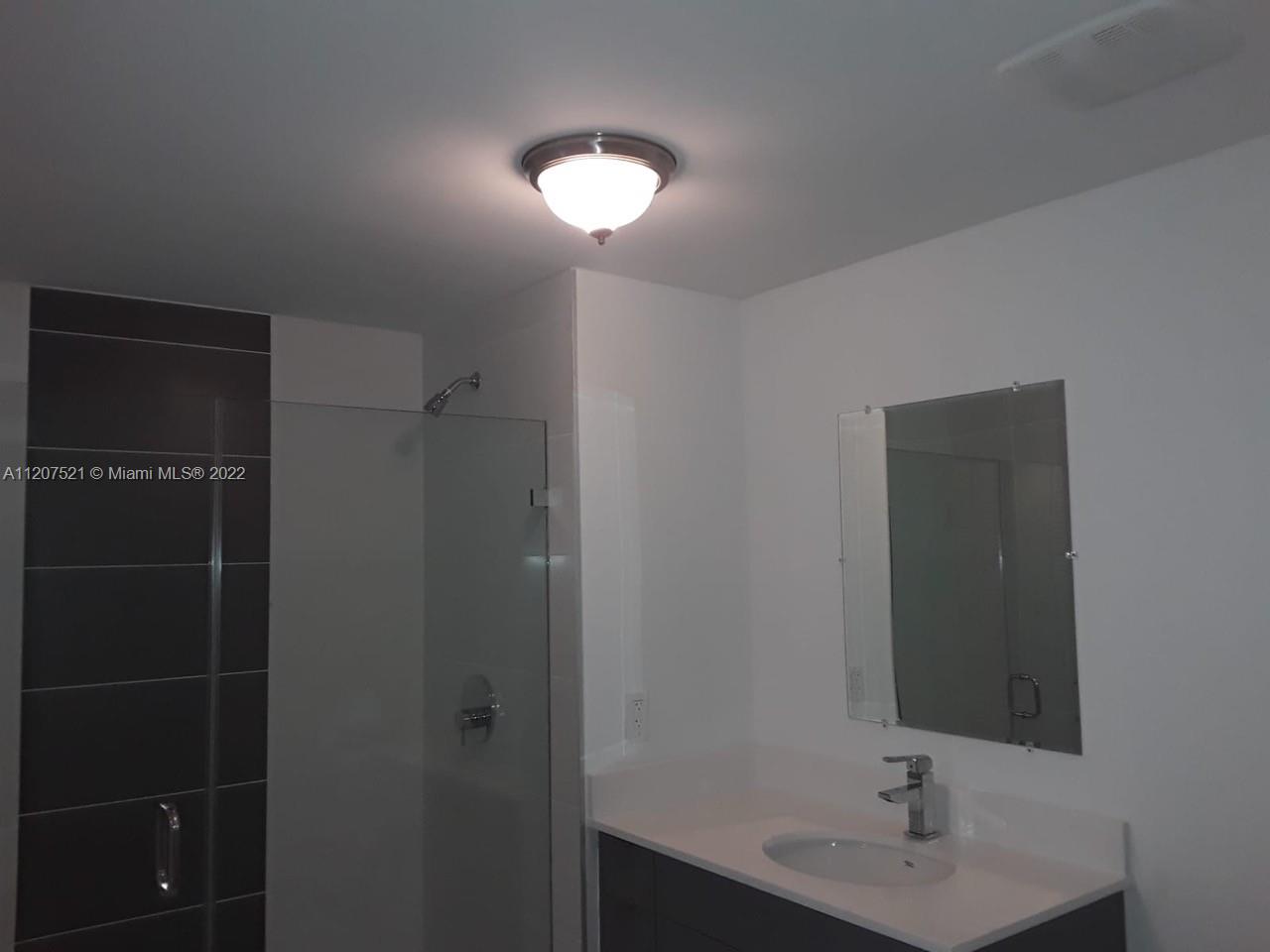 26 Edgewater - Residential Lease